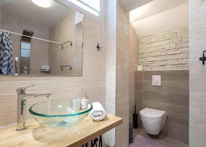 Olive Tree Vikendica