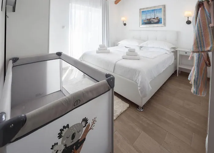 Vikendica Olive Tree